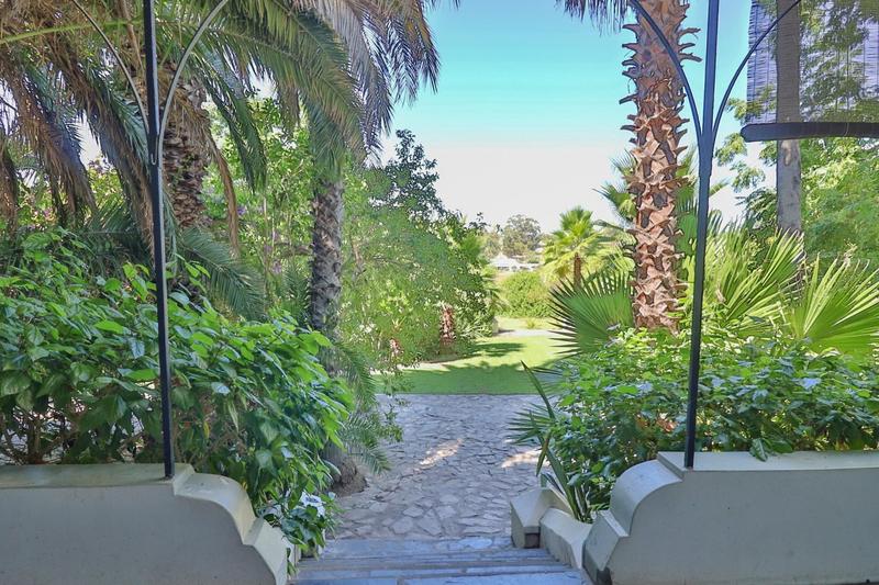 8 Bedroom Property for Sale in Hopefield Western Cape